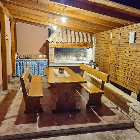 Apartman Bura Поседарье Экстерьер фото