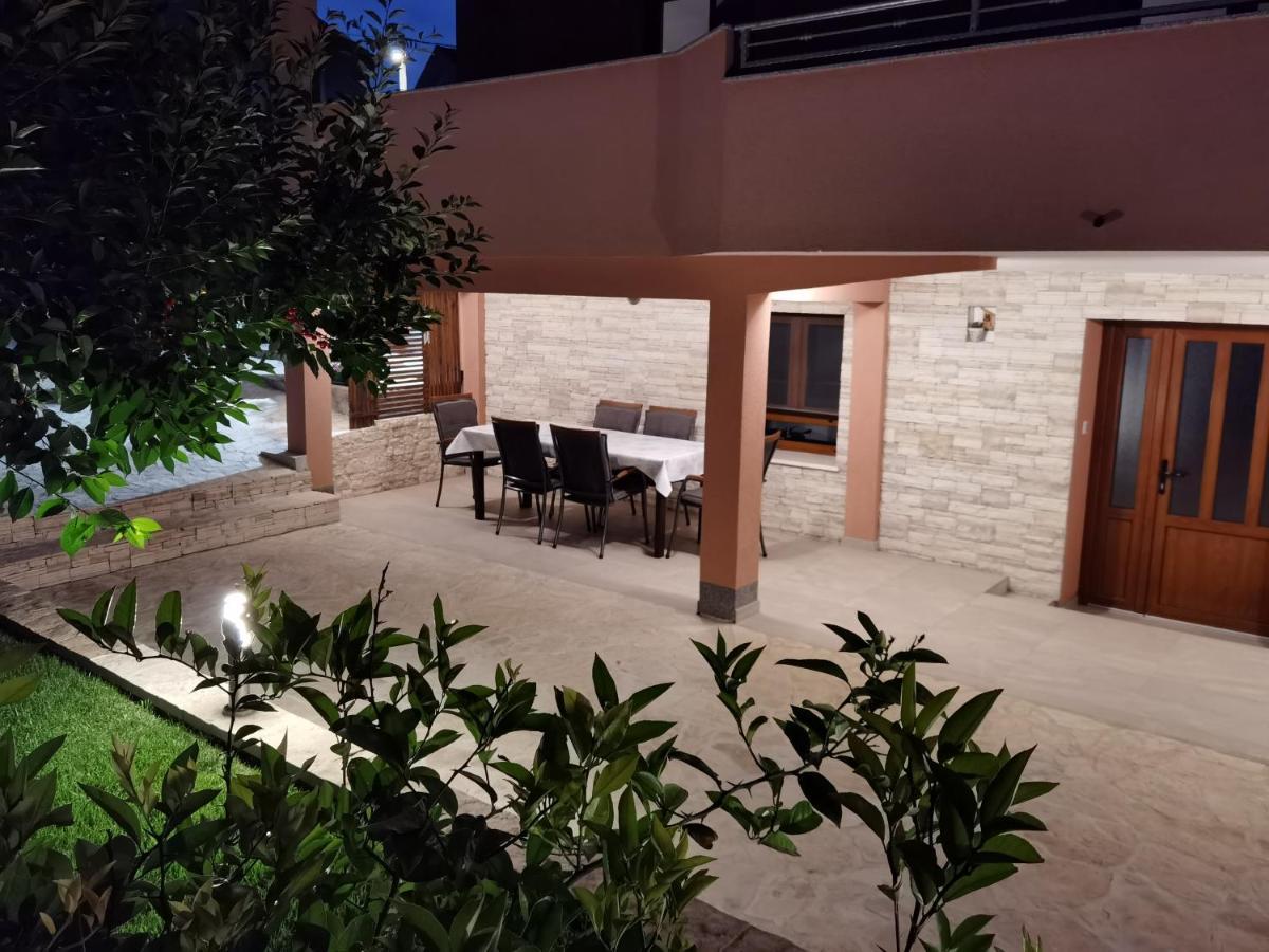 Apartman Bura Поседарье Экстерьер фото